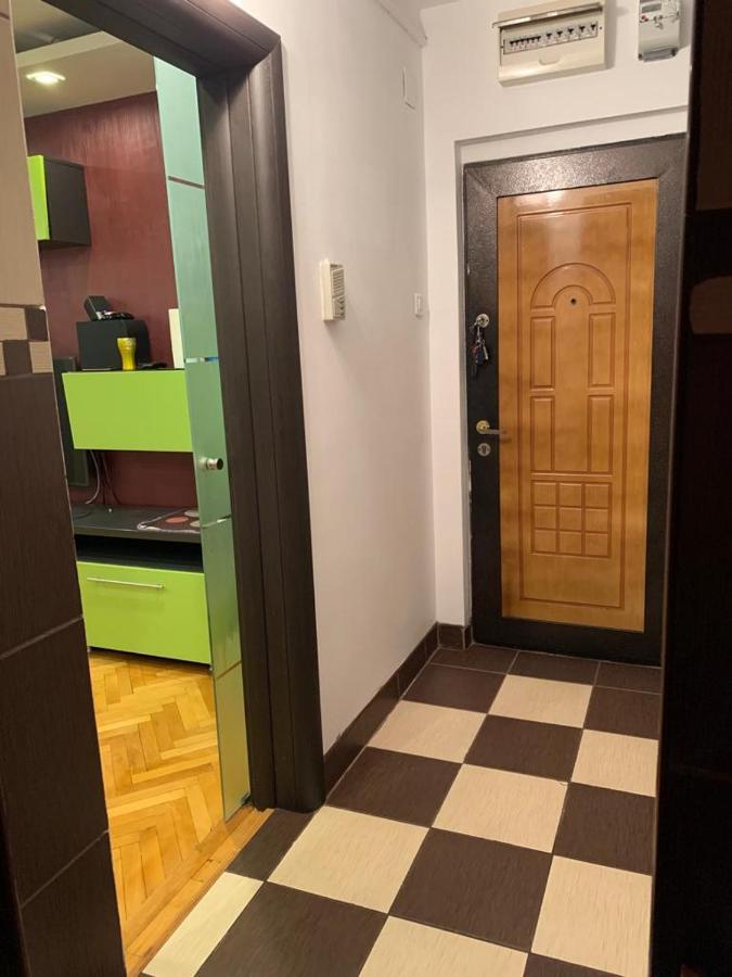 Appartement Modern à Piteşti Extérieur photo