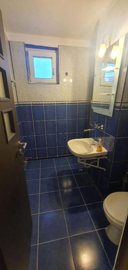 Appartement Modern à Piteşti Extérieur photo