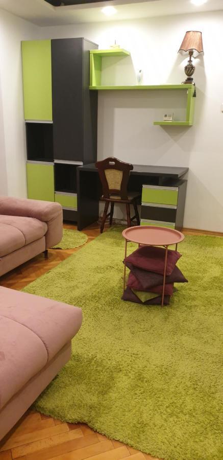Appartement Modern à Piteşti Extérieur photo